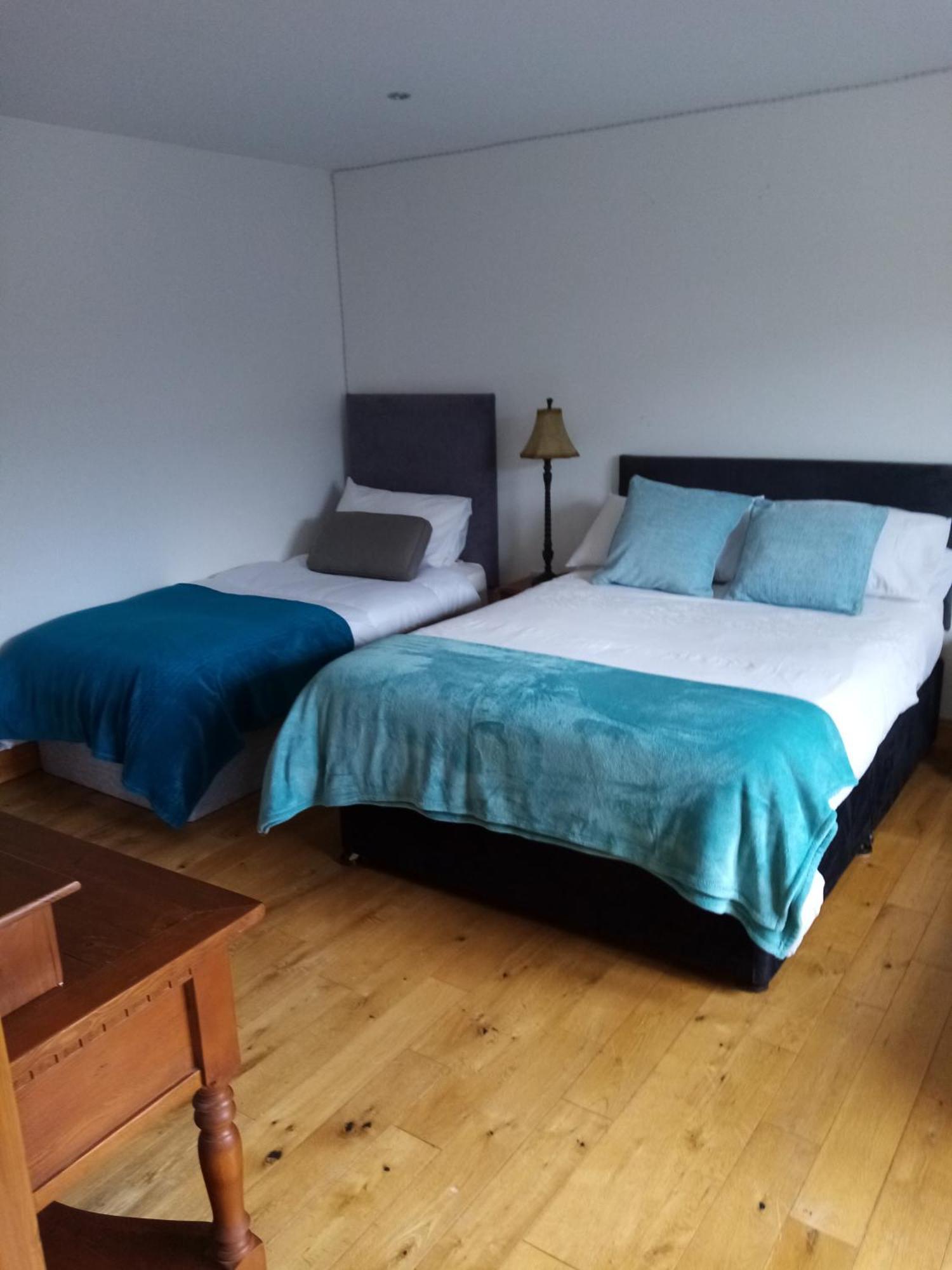 Farnaught House Apartment Westport Luaran gambar